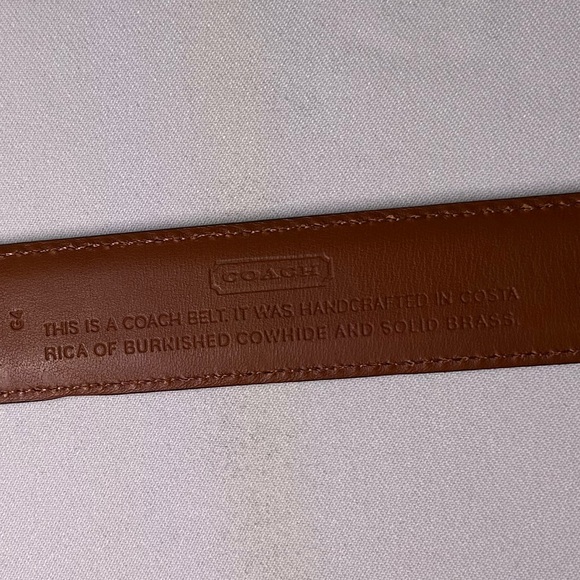 42” COACH Men's Black and Brown Leather Belt with Gold Buckle Burnished cowhide - Picture 7 of 9